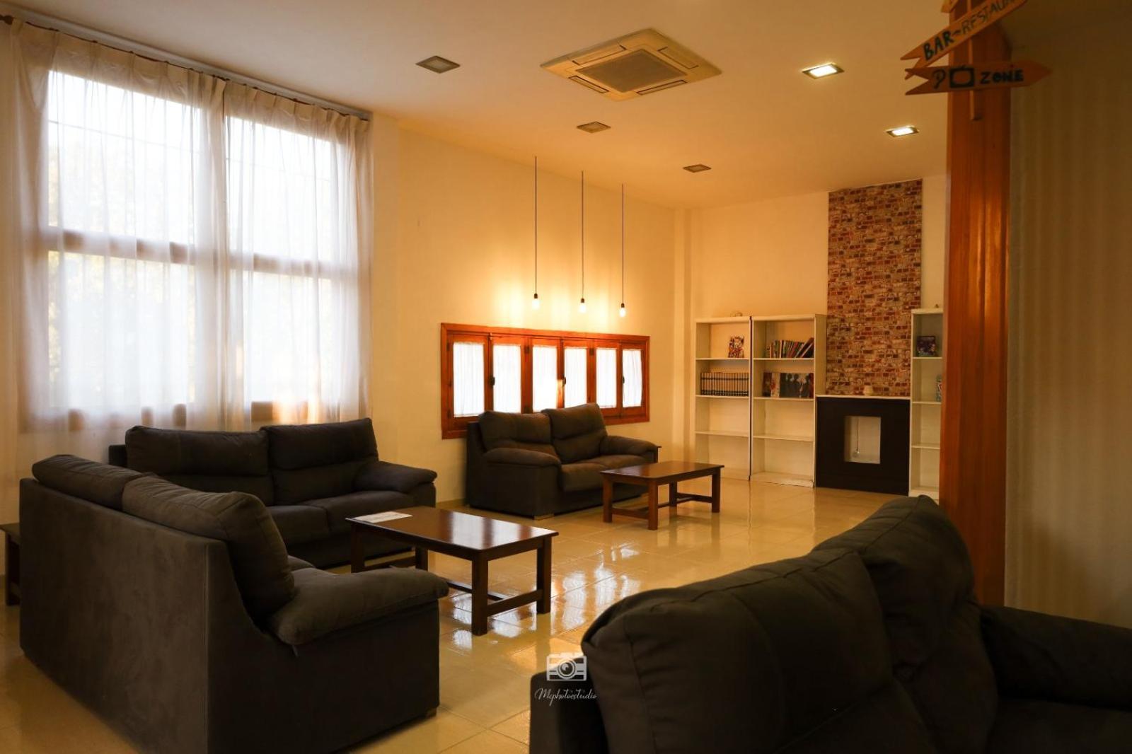 Hospedium Dlj Hostal Ben Nassar Arjona エクステリア 写真