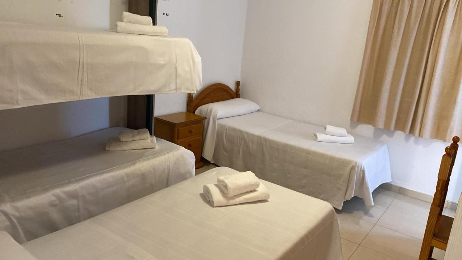 Hospedium Dlj Hostal Ben Nassar Arjona エクステリア 写真